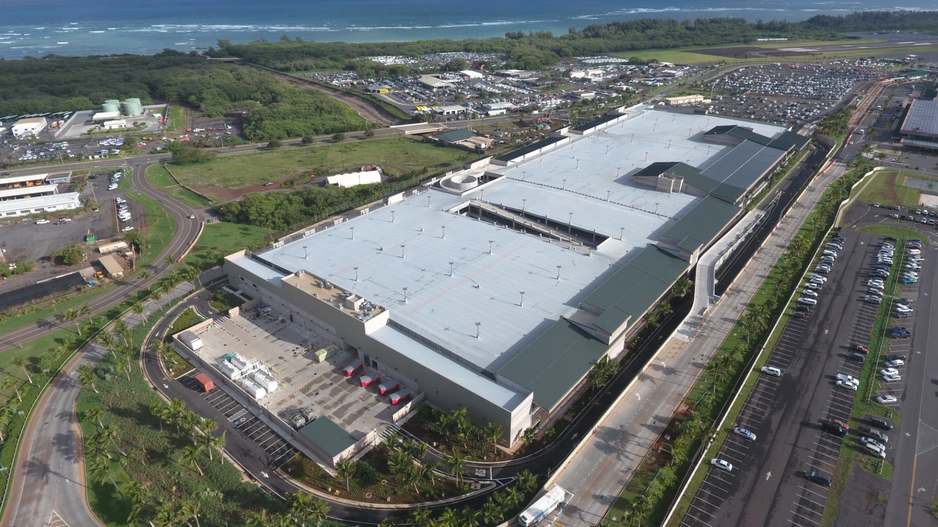 Kahului Airport Consolidated Rent-A-Car Facility - image 1